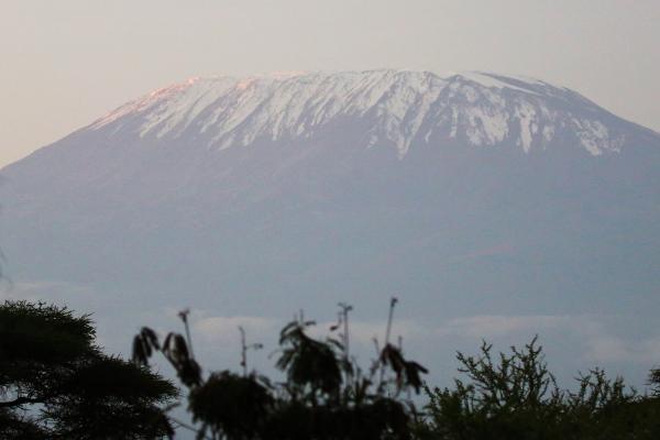 amboseli kenya romina facchi exploringafrica safariadv africa kilimanjaro