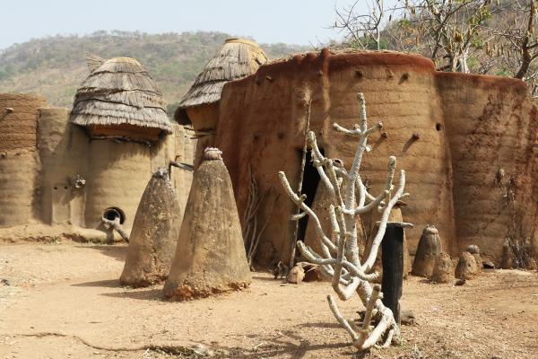 batammariba somba tamberma exploringafrica safariadv rominafacchi travel viaggi
