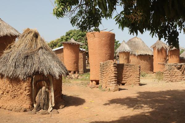 Senufo Village costa d'avorio ivory coast romina facchi exploringafrica safariadv west africa