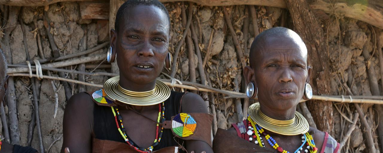 datoga women with wonderful necklace