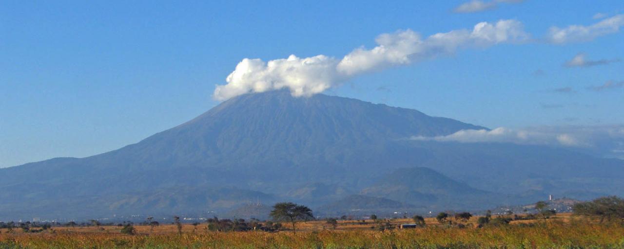 arusha tanzania africa exploringafrica mount meru