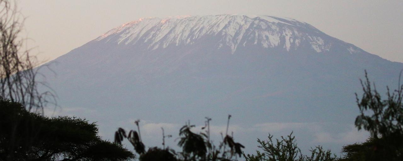 amboseli kenya romina facchi exploringafrica safariadv africa kilimanjaro