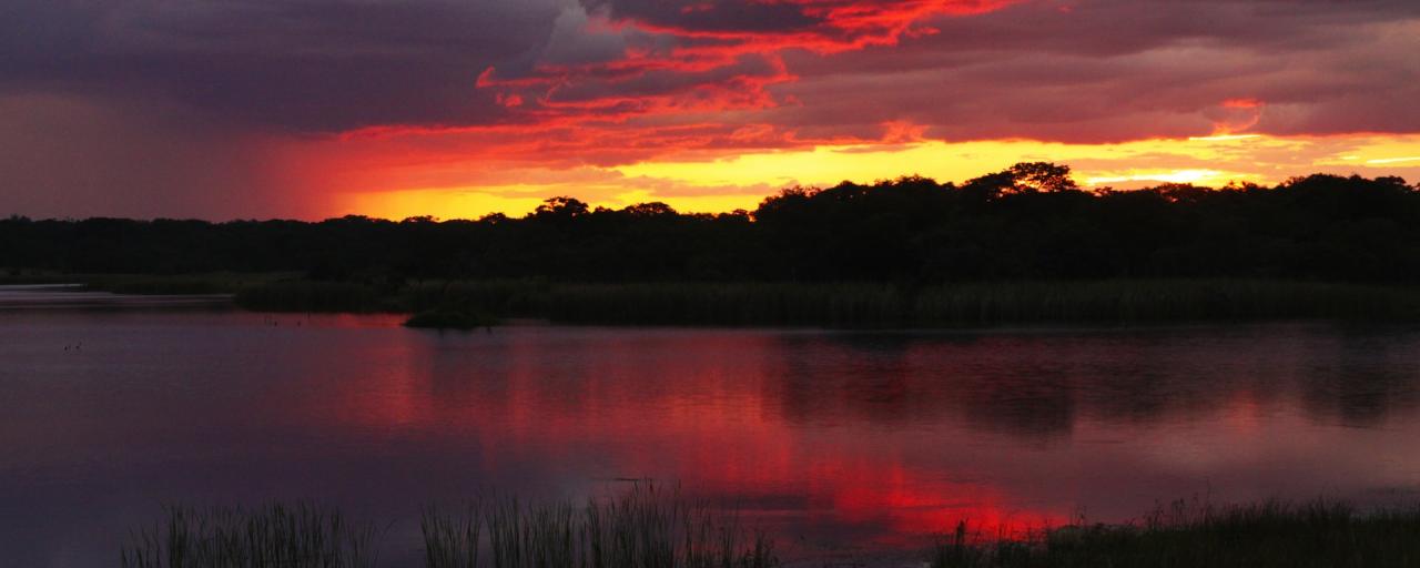 sunset zimbabwe