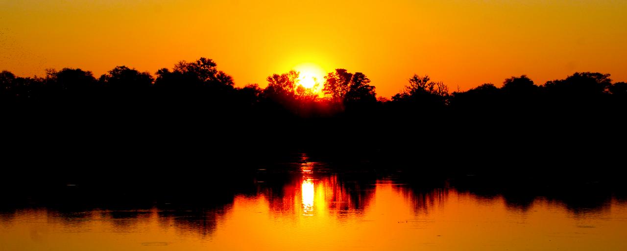 okawango delta exploringafrica safariadv romina facchi sunset travel viaggi