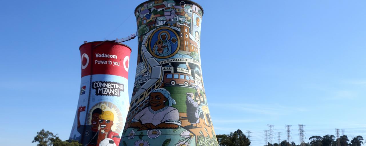 Soweto: Orlando Power Station Towers south africa soweto tower exploringafrica safariadv travel viaggi romina facchi