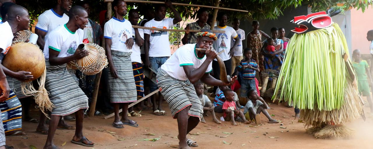Ivory Coast: Baulè dance costa d'avorio ivory coast romina facci exploringafrica safariadv west africa