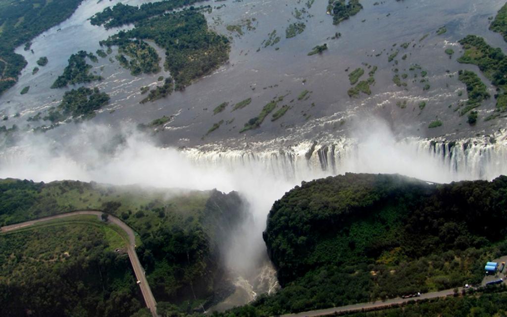 victoria falls exploringafrica safariadv zimbabwe viaggi travel zambia
