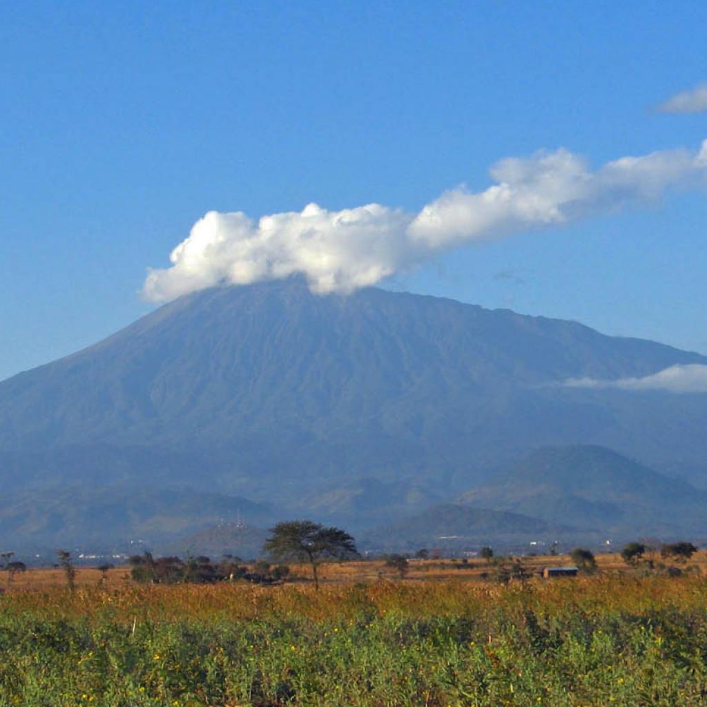 arusha tanzania romina facchi africa exploringafrica mount meru