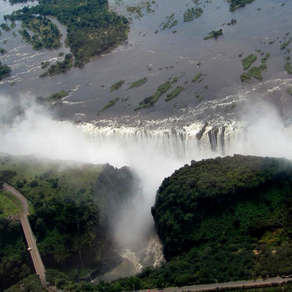 victoria falls exploringafrica safariadv zimbabwe viaggi travel zambia cascate