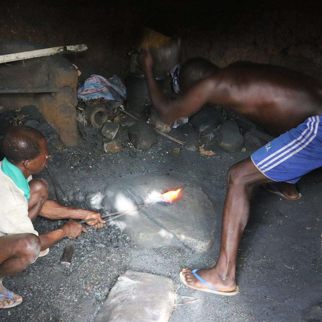 Iron work - Photo Credits: Romina Facchi exploringafrica safariadv romina facchi travel togo