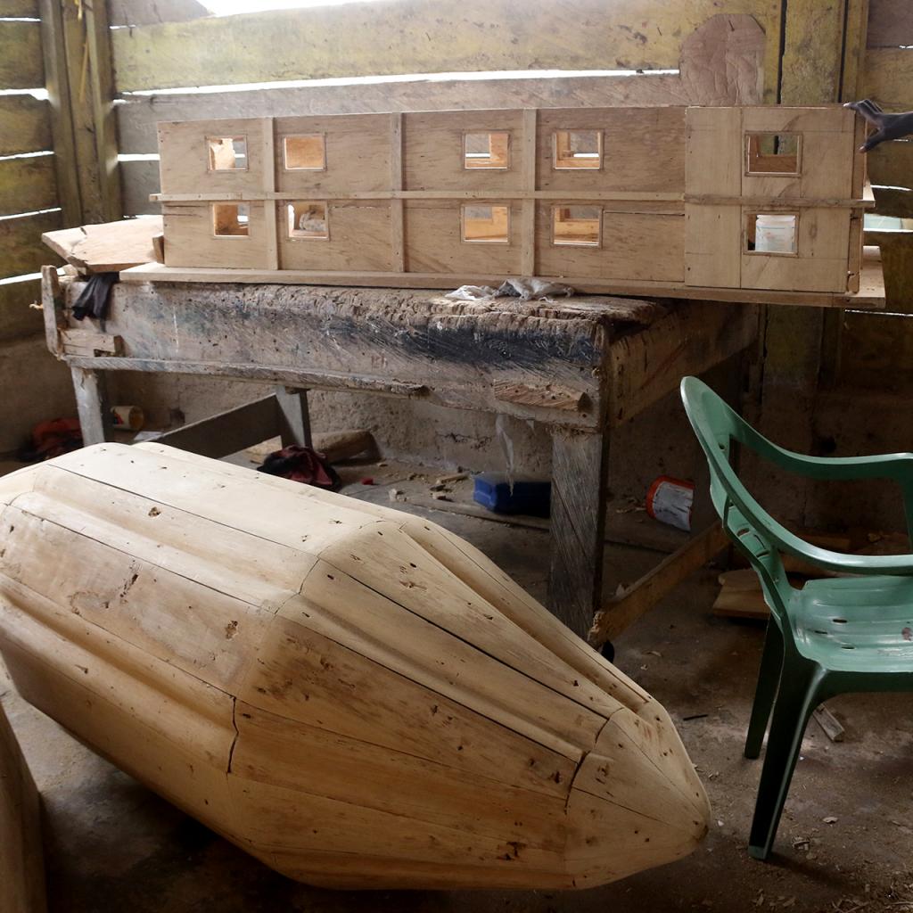 Fantasy coffin - Photo Credits: Romina Facchi ghana west africa exploringafrica safariadv romina facchi travel elmina castle