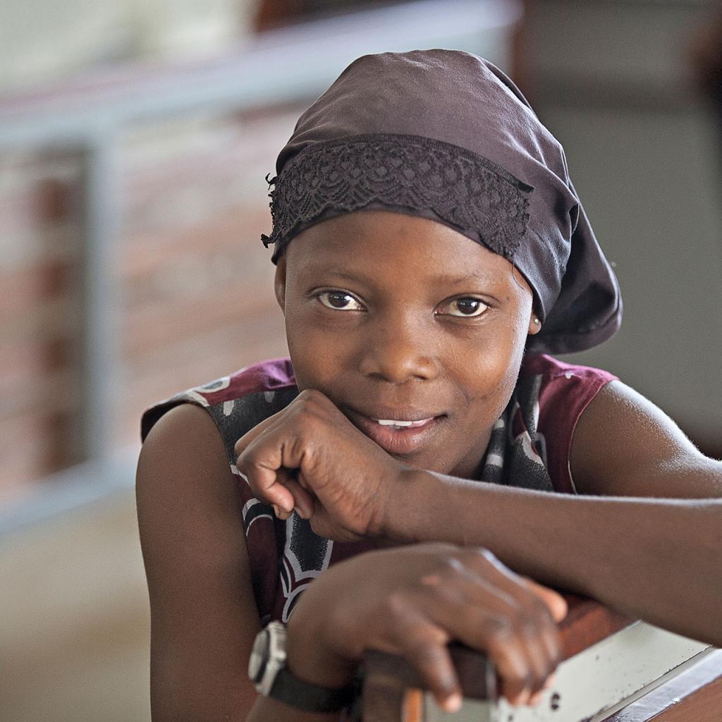 young girl of luo people in kenya